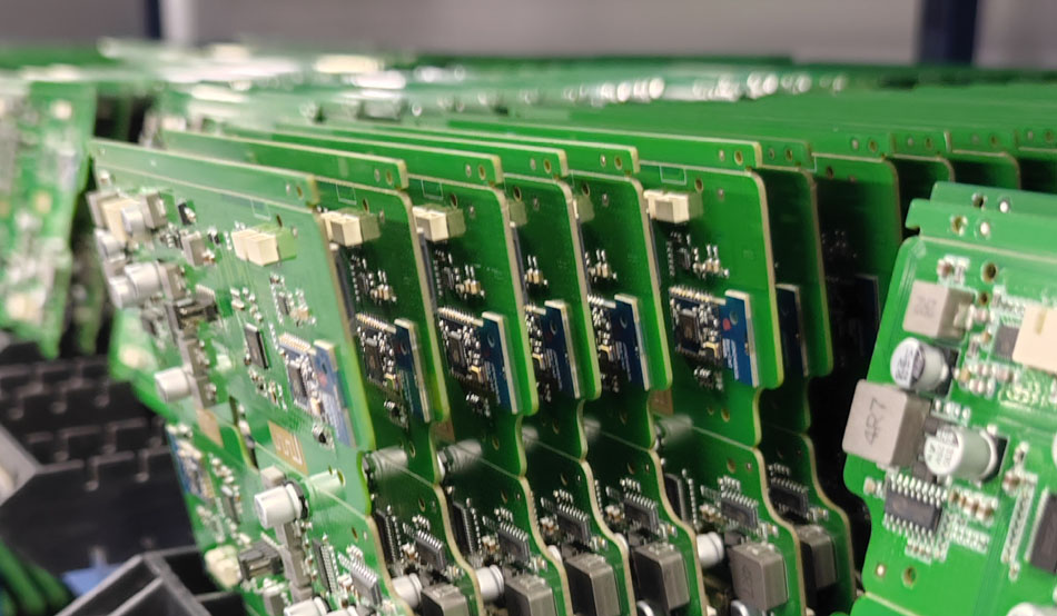 Меры противодействия нарушению цепочки поставок при обработке PCBA