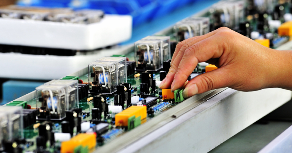 Как управление проектами заводов PCBA обеспечивает достижение производственных целей?