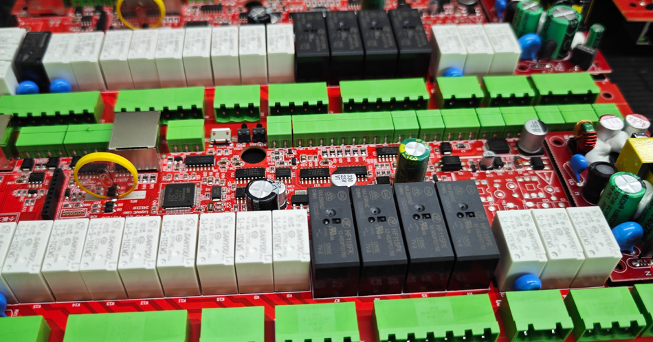 Изучение будущих тенденций развития производства печатных плат: от технологий к сервису