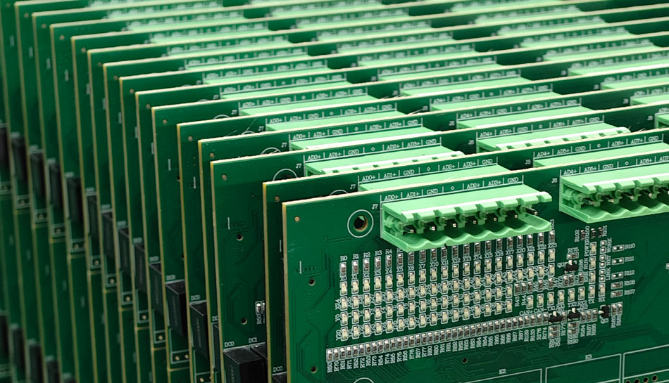 Как выбрать подходящую фабрику печатных плат на основе отзывов клиентов?