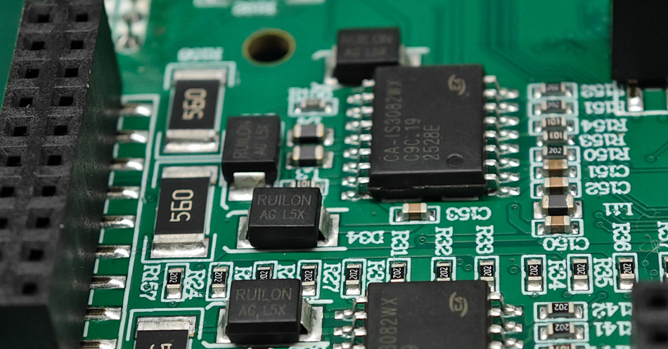 Быстрое реагирование на потребности клиентов: как работает группа технической поддержки завода PCBA?