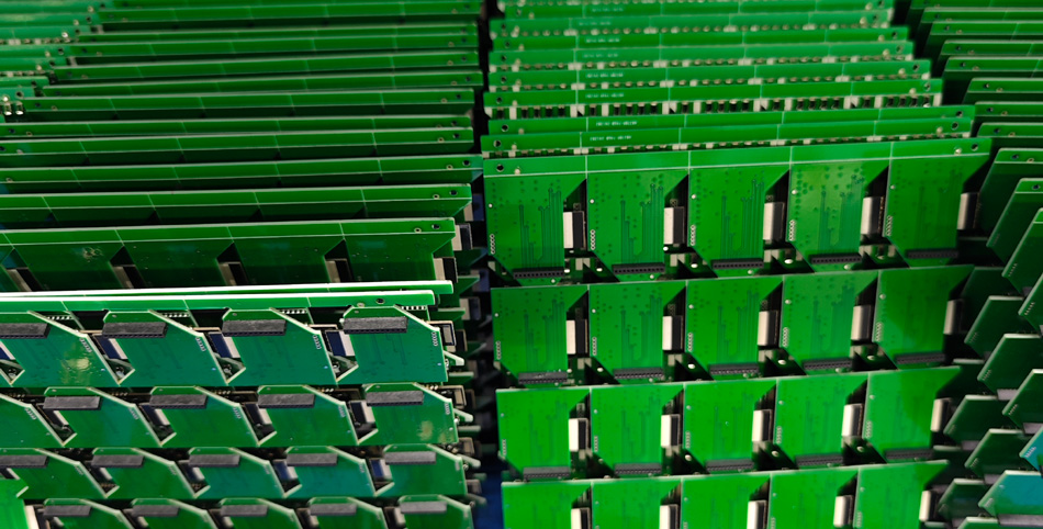 Как бережливое производство может снизить затраты на обработку печатных плат?