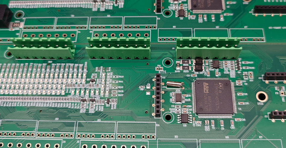 Как фабрики PCBA могут справиться с проблемами срочных заказов?